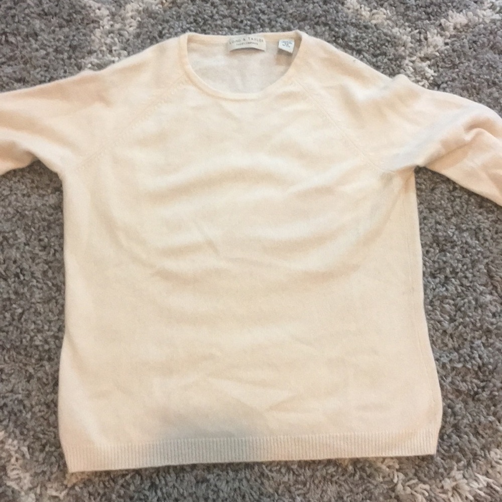 Lord and Taylor cashmere sweater